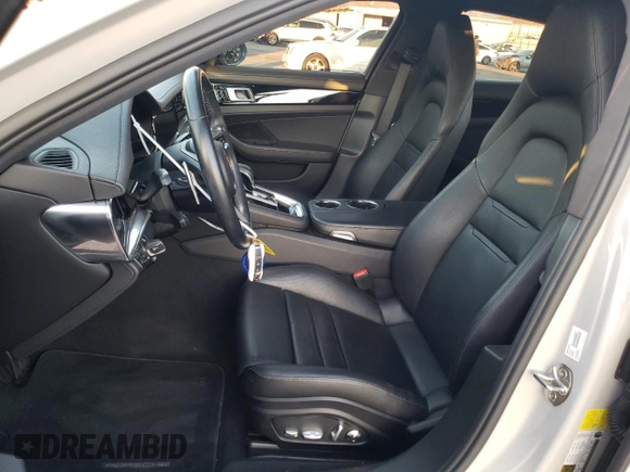 2021 Porsche Panamera с VIN WP0AJ2A73ML117455, выставлен на аукционе Copart как лот 76828823 с пробегом 54 543 миль миль и . История ставок и продаж доступна на DreamBid. Изображение 7.
