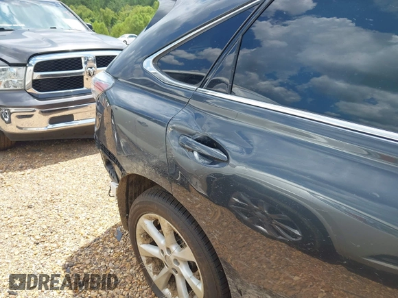 2010 Lexus RX 350 z VIN 2T2ZK1BA5AC028263, wystawiony jako IAAI lot #42430391 z przebiegiem 172 162 mil mil oraz . Historia ofert i sprzedaży dostępna na DreamBid. Obrazek 18.