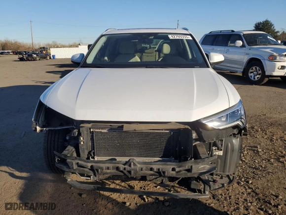 2020 Audi Q3 S line Premium Plus with VIN WA1EECF3XL1125347, listed as a Copart auction lot 42769355 with 44,501 mi miles and Salvage Title. Bid and sale history available at carsss.com. Image 5.