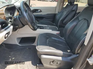2022 Chrysler Pacifica Limited with VIN 2C4RC1GG2NR110438, listed as a Copart auction lot 59801895 with 92,954 mi miles and Salvage title. Bid and sale history available at DreamBid. Image 7.