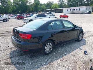 2015 Volkswagen Jetta S with VIN 3VW2K7AJ5FM269102, listed as a IAAI auction lot 42402960 with 55,000 mi miles and . Bid and sale history available at DreamBid. Image 4.
