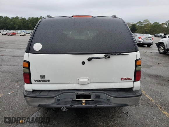 2004 GMC Yukon SLE with VIN 1GKEC13VX4R283538, listed as a Copart auction lot 83701914 with 293,108 mi miles and Salvage Title. Bid and sale history available at carsss.com. Image 6.