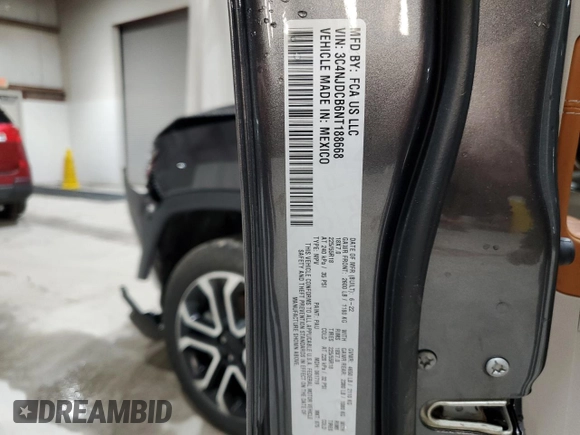 2022 Jeep Compass Limited z VIN 3C4NJDCB6NT188668, wystawiony jako Copart lot #51358705 z przebiegiem 64 935 mil mil oraz Szkoda całkowita • Salvage title. Historia ofert i sprzedaży dostępna na DreamBid. Obrazek 13.