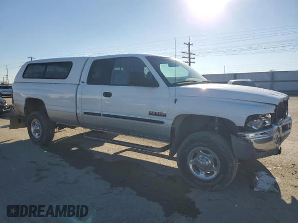 2001 Dodge Ram 2500 with VIN 3B7KF23641G761419, listed as a Copart auction lot 41688975 with 196,693 mi miles and Salvage Title. Bid and sale history available at carsss.com. Image 4.