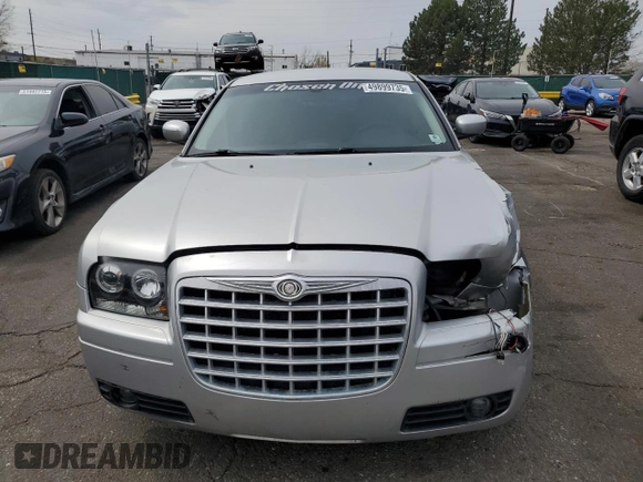 2008 Chrysler 300 LX with VIN 2C3LA43R68H225482, listed as a Copart auction lot 49899735 with 190,254 mi miles and Salvage Title. Bid and sale history available at carsss.com. Image 5.