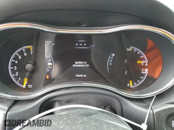 2017 Jeep Grand Cherokee Altitude z VIN 1C4RJFAG7HC778079, wystawiony jako Copart lot #55080265 z przebiegiem 76 405 mil mil oraz Szkoda całkowita • Salvage title. Historia ofert i sprzedaży dostępna na DreamBid. Obrazek 9.