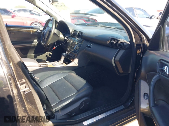 2007 Mercedes-Benz C 230 Sport с VIN WDBRF52H87F935195, выставлен на аукционе IAAI как лот 42572285 с пробегом 155 062 миль миль и . История ставок и продаж доступна на DreamBid. Изображение 5.
