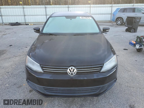 2014 Volkswagen Jetta Sedan SE w/Connectivity with VIN 3VWD07AJ7EM333122, listed as a Copart auction lot 49174675 with 129,317 mi miles and Clean Title. Bid and sale history available at carsss.com. Image 5.
