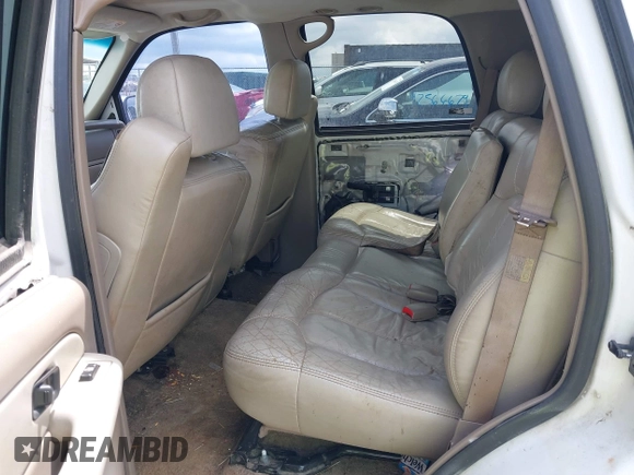 2002 Chevrolet Tahoe LS with VIN 1GNEK13Z22R143490, listed as a IAAI auction lot 42609711 with 323,388 mi miles and . Bid and sale history available at DreamBid. Image 8.