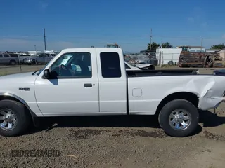 2002 Ford Ranger XL Fleet with VIN 1FTYR44U22PA45674, listed as a IAAI auction lot 42442414 with 257,170 mi miles and . Bid and sale history available at DreamBid. Image 15.