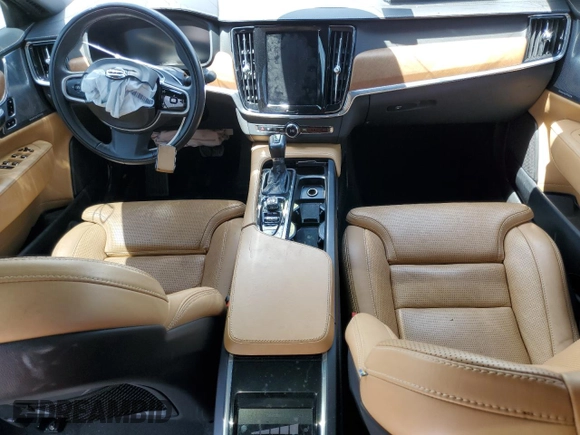 2019 Volvo S90 Inscription with VIN LVYA22ML5KP088626, listed as a Copart auction lot 62844723 with 40,001 mi miles. Bid and sale history available at carsss.com. Image 8.