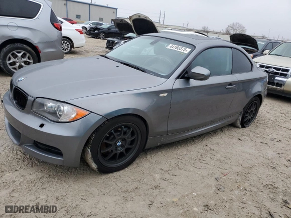 2011 BMW 1 Series 135i with VIN WBAUC9C56BVM09594, listed as a Copart auction lot 44166375 with 0 mi miles and Salvage Title. Bid and sale history available at carsss.com. Image 1.