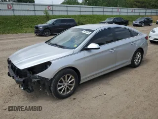 2018 Hyundai Sonata SE z VIN 5NPE24AFXJH692959, wystawiony jako Copart lot #59718675 z przebiegiem 73 074 mil mil oraz Czysty tytuł • Clean title. Historia ofert i sprzedaży dostępna na DreamBid. Obrazek 1.