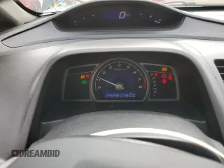 2009 Honda Civic LX-S z VIN 2HGFA16679H016845, wystawiony jako Copart lot #56895655 z przebiegiem 225 898 mil mil oraz Czysty tytuł • Clean title. Historia ofert i sprzedaży dostępna na DreamBid. Obrazek 9.