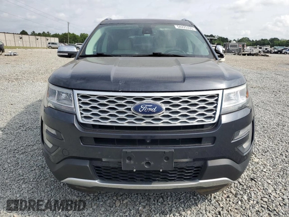 2017 Ford Explorer Platinum с VIN 1FM5K8HT8HGD79728, выставлен на аукционе Copart как лот 54225335 с пробегом 108 409 миль миль и Списание • Salvage title. История ставок и продаж доступна на DreamBid. Изображение 5.