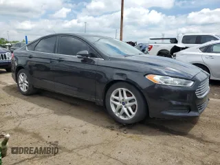 2015 Ford Fusion SE z VIN 3FA6P0H7XFR263179, wystawiony jako Copart lot #58833405 z przebiegiem 194 909 mil mil oraz Czysty tytuł • Clean title. Historia ofert i sprzedaży dostępna na DreamBid. Obrazek 4.