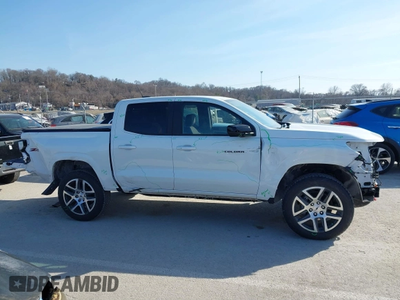 2024 Chevrolet Colorado 4WD Z71 with VIN 1GCPTDEK9R1121947, listed as a IAAI auction lot 41683714 with 3,109 mi miles and . Bid and sale history available at DreamBid. Image 14.