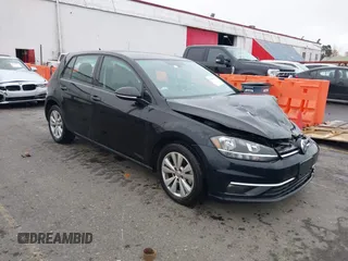 2019 Volkswagen Golf S with VIN 3VWG57AU1KM034469, listed as a IAAI auction lot 40964466 with 32,457 mi miles. Bid and sale history available at carsss.com. Image 1.