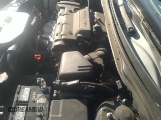 2008 Hyundai Elantra GLS with VIN KMHDU46D98U448406, listed as a IAAI auction lot 32486742 with 139,955 mi miles and . Bid and sale history available at DreamBid. Image 12.