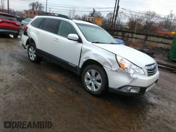 2012 Subaru Outback 2.5i Limited with VIN 4S4BRCLC5C3299523, listed as a IAAI auction lot 41989614 with 156,256 mi miles. Bid and sale history available at carsss.com. Image 1.