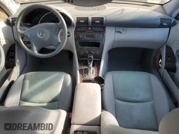 2003 Mercedes-Benz C 240 with VIN WDBRF61JX3A513527, listed as a Copart auction lot 49860405 with 95,524 mi miles and Salvage title. Bid and sale history available at DreamBid. Image 8.