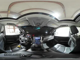 2019 Chevrolet Suburban LT z VIN 1GNSKHKC7KR234280, wystawiony jako Copart lot #56954805 z przebiegiem 144 230 mil mil oraz Szkoda całkowita • Salvage title. Historia ofert i sprzedaży dostępna na DreamBid. Obrazek 16.