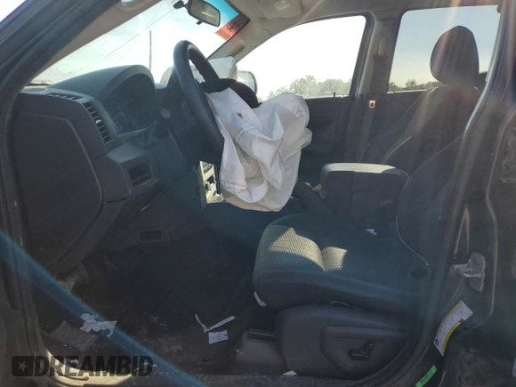 2008 Jeep Grand Cherokee Laredo with VIN 1J8GR48KX8C102393, listed as a Copart auction lot 69696834 with 173,049 mi miles and Salvage Title. Bid and sale history available at carsss.com. Image 7.