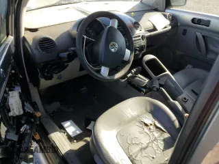 2002 Volkswagen Beetle GLS с VIN 3VWCD21C52M407413, выставлен на аукционе Copart как лот 79768824 с пробегом Не указан миль и Чистый • Clean title. История ставок и продаж доступна на DreamBid. Изображение 8.