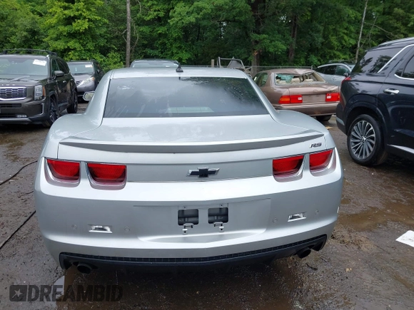 2011 Chevrolet Camaro 2LT with VIN 2G1FC1ED3B9140001, listed as a IAAI auction lot 42277118 with 180,796 mi miles and . Bid and sale history available at DreamBid. Image 15.