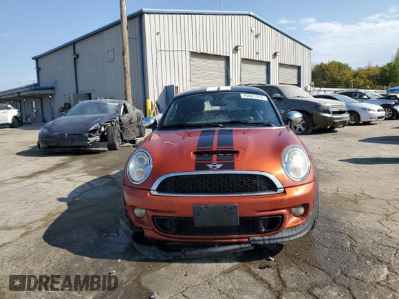 2013 MINI Coupe S with VIN WMWSX3C58DT466788, listed as a Copart auction lot 75541314 with 101,890 mi miles and Salvage Title. Bid and sale history available at DreamBid. Image 5.