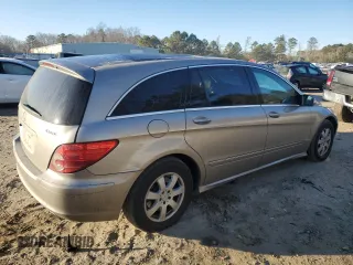 2007 Mercedes-Benz R-Class 3.5L with VIN 4JGCB65E77A052661, listed as a Copart auction lot 42993325 with 176,180 mi miles and Salvage Title. Bid and sale history available at carsss.com. Image 3.