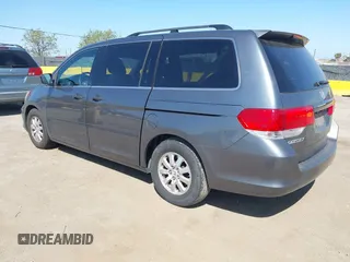 2010 Honda Odyssey EX-L with VIN 5FNRL3H69AB035471, listed as a IAAI auction lot 42046260 with 191,748 mi miles. Bid and sale history available at carsss.com. Image 3.