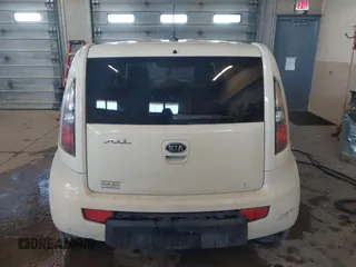 2010 Kia Soul + with VIN KNDJT2A2XA7046354, listed as a IAAI auction lot 41310311 with 127,938 mi miles and . Bid and sale history available at DreamBid. Image 16.