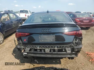 2024 Audi RS 3 z VIN WUAG4DGY5RA908217, wystawiony jako Copart lot #62912454 z przebiegiem 1643 mil mil oraz Szkody całkowita. Historia ofert i sprzedaży dostępna na DreamBid. Obrazek 6.