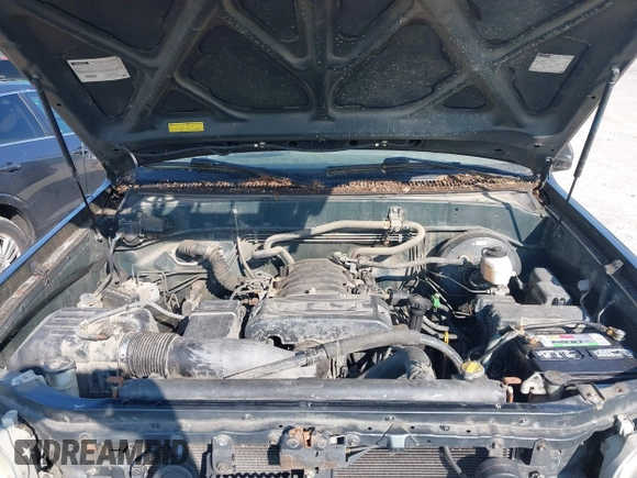 2005 Toyota Tundra SR5 with VIN 5TBET34145S478274, listed as a IAAI auction lot 42409811 with 168,100 mi miles and . Bid and sale history available at DreamBid. Image 10.