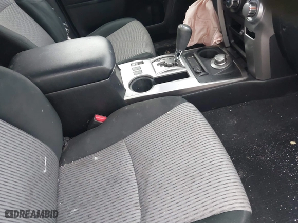 2017 Toyota 4Runner SR5 with VIN JTEBU5JR0H5451303, listed as a IAAI auction lot 41351962 with 68,872 mi miles. Bid and sale history available at carsss.com. Image 5.