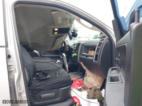 2013 Ram 1500 Tradesman with VIN 1C6RR7FTXDS708846, listed as a IAAI auction lot 41950911 with 169,851 mi miles. Bid and sale history available at carsss.com. Image 5.