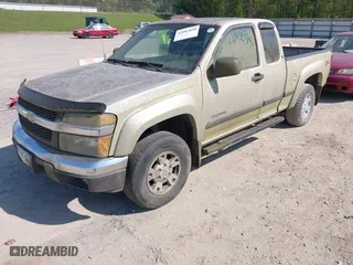 2004 Chevrolet Colorado LS Z85 with VIN 1GCDT196248122422, listed as a IAAI auction lot 42083858 with 220,648 mi miles. Bid and sale history available at carsss.com. Image 2.