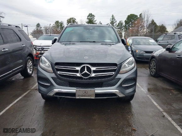 2017 Mercedes-Benz GLE with VIN 4JGDA5HB9HA992609, listed as a IAAI auction lot 41724638 with 205,921 mi miles. Bid and sale history available at carsss.com. Image 12.