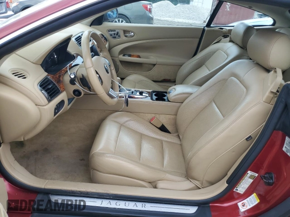 2008 Jaguar XK with VIN SAJWA43B285B24446, listed as a Copart auction lot 70429864 with 101,545 mi miles and Non Repairable. Bid and sale history available at carsss.com. Image 7.