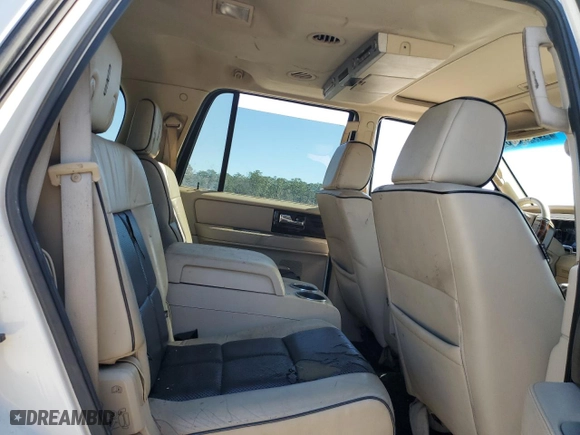 2008 Lincoln Navigator with VIN 5LMFU27538LJ02147, listed as a Copart auction lot 45168385 with 0 mi miles and Salvage Title. Bid and sale history available at carsss.com. Image 12.