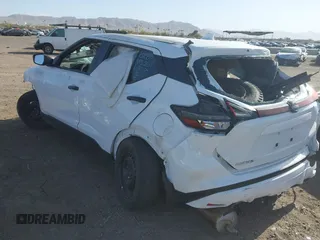 2024 Nissan Kicks S with VIN 3N1CP5BV1RL584331, listed as a IAAI auction lot 41748195 with Not Provided miles. Bid and sale history available at carsss.com. Image 3.
