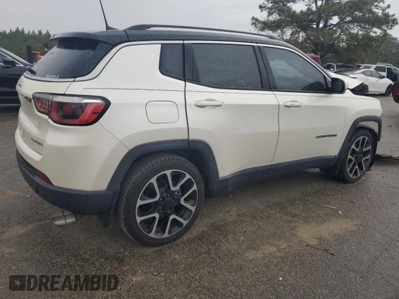 2018 Jeep Compass Limited z VIN 3C4NJCCB3JT338482, wystawiony jako Copart lot #49899105 z przebiegiem 122 386 mil mil oraz Szkoda całkowita • Salvage title. Historia ofert i sprzedaży dostępna na DreamBid. Obrazek 3.