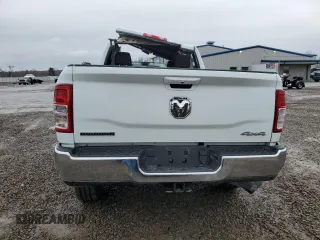 2022 Ram 2500 Big Horn with VIN 3C6UR5DL5NG410375, listed as a Copart auction lot 52580485 with 0 mi miles and Salvage Title. Bid and sale history available at carsss.com. Image 6.