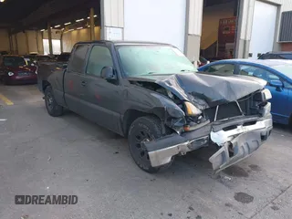 2005 Chevrolet Silverado 1500 Work Truck с VIN 1GCEC19X95Z144474, выставлен на аукционе IAAI как лот 41383383 с пробегом Не указан миль и . История ставок и продаж доступна на DreamBid. Изображение 1.