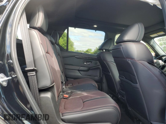 2025 Honda Pilot Black Edition with VIN 5FNYG1H98SB007175, listed as a Copart auction lot 62543534 with 1,974 mi miles and Salvage Title. Bid and sale history available at carsss.com. Image 11.