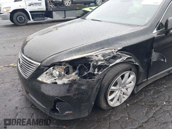 2007 Lexus LS 460 with VIN JTHBL46F175023561, listed as a IAAI auction lot 40870832 with 237,969 mi miles and . Bid and sale history available at DreamBid. Image 6.