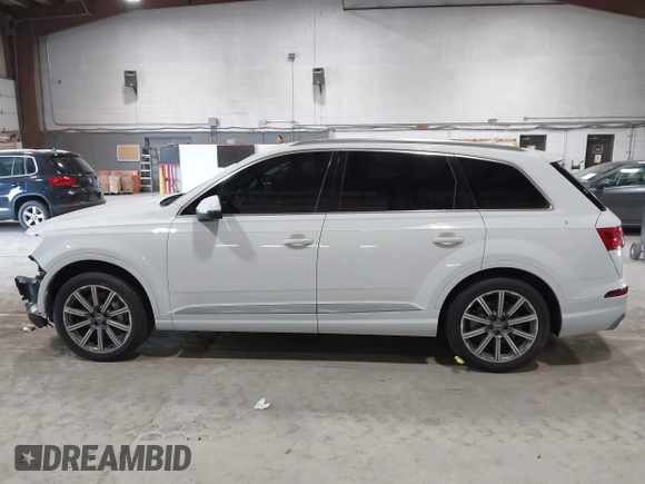 2017 Audi Q7 Premium Plus z VIN WA1LAAF76HD044846, wystawiony jako IAAI lot #42213407 z przebiegiem 105 695 mil mil oraz . Historia ofert i sprzedaży dostępna na DreamBid. Obrazek 15.