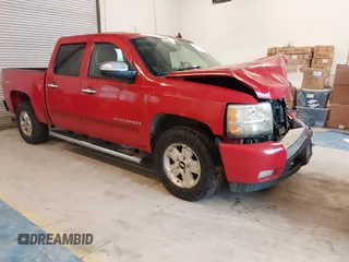2007 Chevrolet Silverado 1500 Work Truck with VIN 2GCEC13J671516238, listed as a IAAI auction lot 41889211 with 209,895 mi miles and . Bid and sale history available at DreamBid. Image 1.