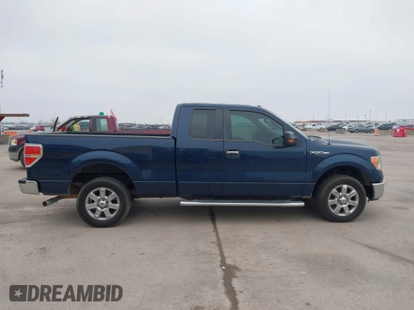 2013 Ford F-150 XL with VIN 1FTEX1CM7DKG22286, listed as a IAAI auction lot 41470939 with 183,227 mi miles. Bid and sale history available at carsss.com. Image 13.
